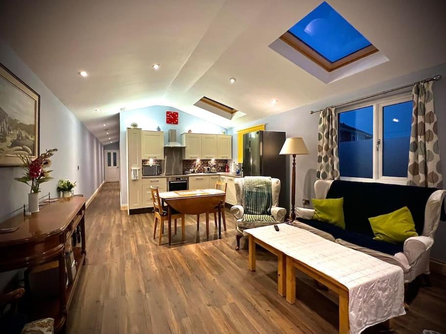 Apartamento Countryside In The Town. Shrewsbury Exterior foto